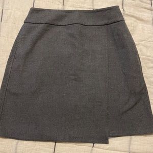 Uniqlo Mini Gray Faux Wrap Skirt Size 4